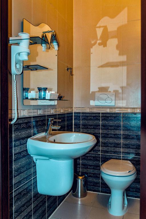 Veles Hotel Фонтанка Экстерьер фото