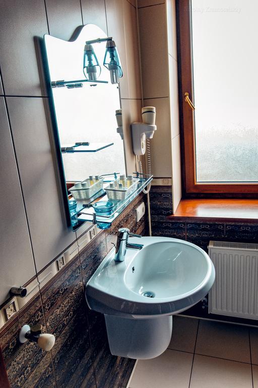 Veles Hotel Фонтанка Экстерьер фото