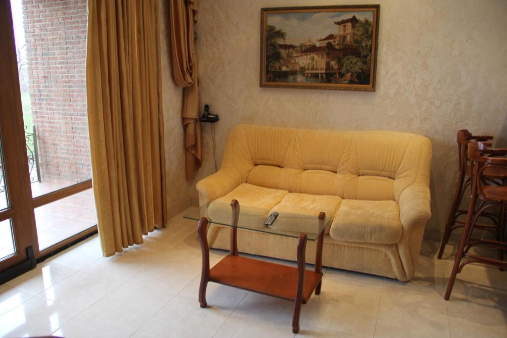 Veles Hotel Фонтанка Экстерьер фото